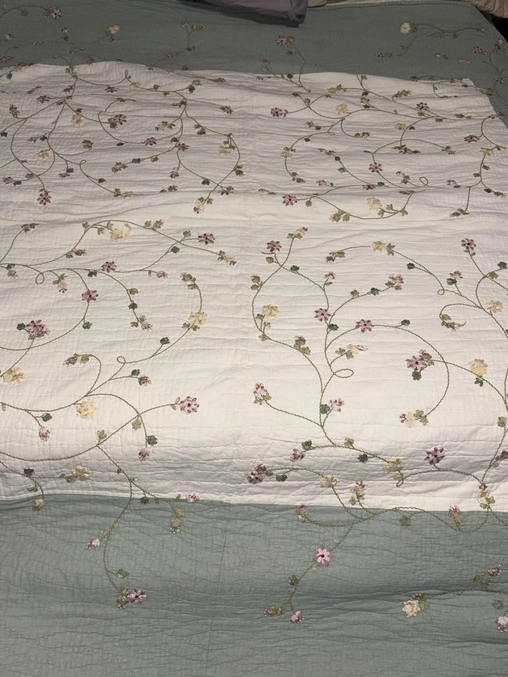 RARE Sunham Home quilt embroidered Floral Bedspread Cottagecore shabby chic